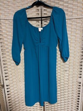 Monteau Los Angeles Teal V Neck Plunge Long Sleeve Dress